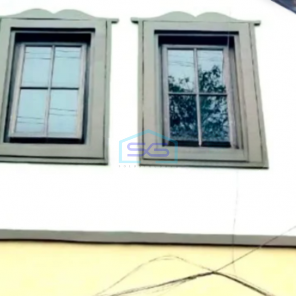 Dijual Ruko 3 Lantai Bagus Murah Hadap Timur Strategis di Surabaya LB 200m2-1