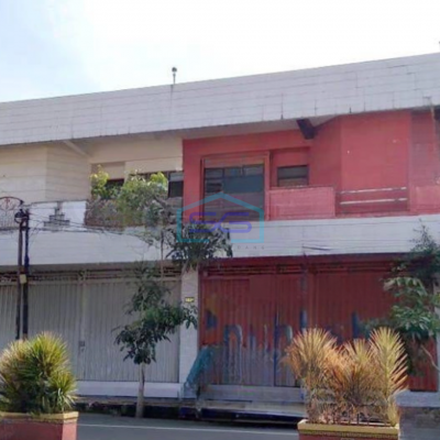 Dijual Ruko  Siap Pakai 3 Lantai Luas Tanah  1020 m² di Srengsat Blitar