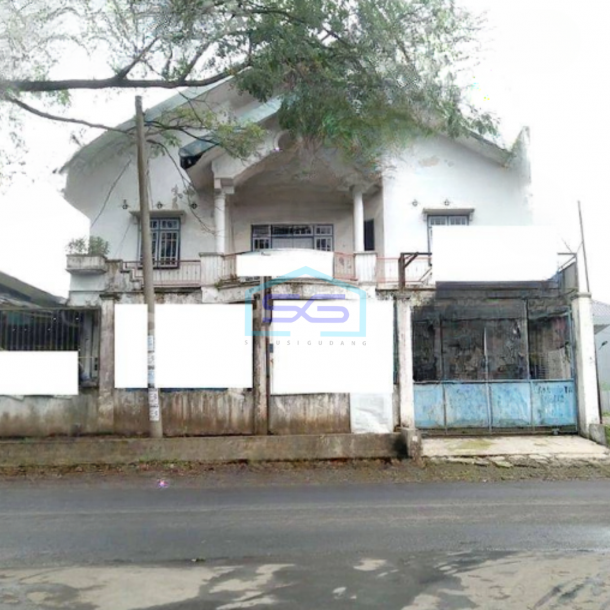Dijual Cepat Gudang Lokasi Strategis di Pakis Malang Luas Tanah  400 m² Akses Container-1