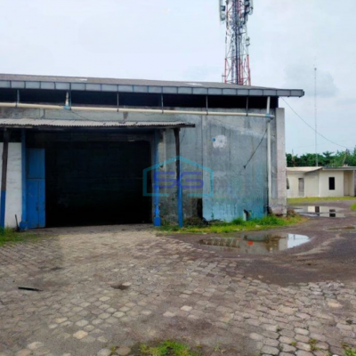Dijual Gudang Luas Besar di Kalianak Surabaya Luas Tanah  2100 m² Pusat Bisnis-2