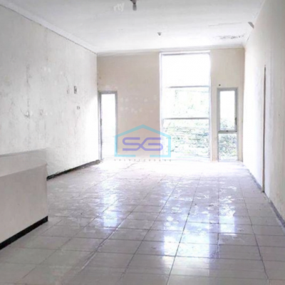 Disewakan Ruko Luas Bangunan 112 m² di Soekarno Hatta Malang  2 Lantai