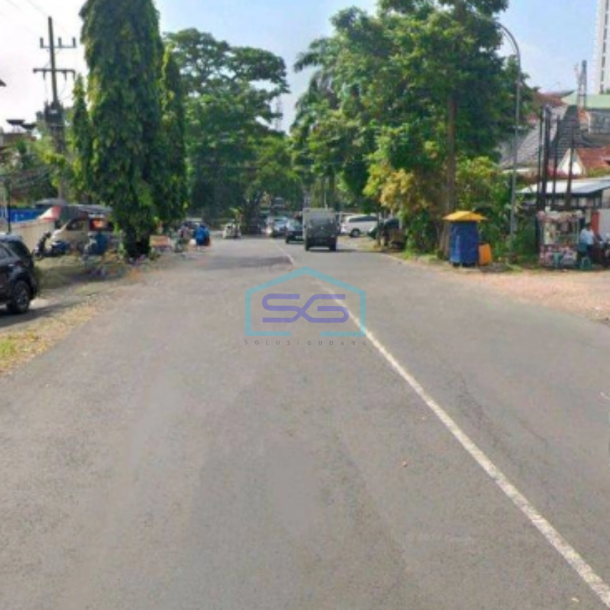 Disewakan Ruko 2 Lantai Luas Tanah  498 m² di Dieng Malang  Cocok Untuk Segala Usaha-1