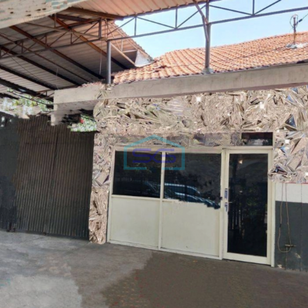 Disewakan Gudang Plus Kantor Luas Tanah 300 m² di Rungkut Surabaya Harga Bisa nego-1