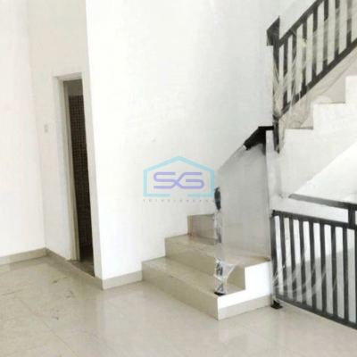 Dijual Ruko Lokasi Strategis Pinggir Jalan Raya  di Kenjeran Surabaya 3 Lantai