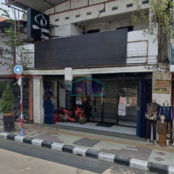 Disewakan Ruko Dua Lantai di Mojokerto Luas Bangunan 200m2-1
