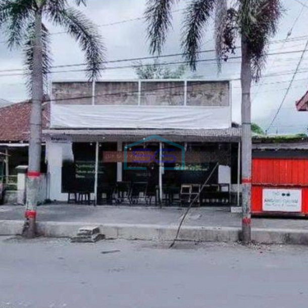 Dijual Ruang Usaha Lokasi Strategis di Kota Blitar Luas 254m2-1