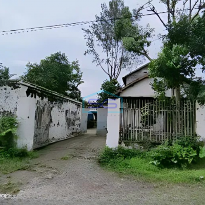 Dijual Ruang Usaha di Wates Kediri Luas Tanah 1435m2 Area Parkir Luas