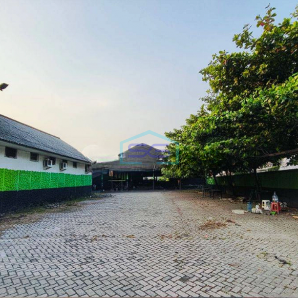 Disewakan Ruang Usaha Di Kediri Luas Tanah 2500m2-2
