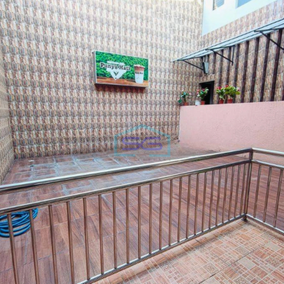 Disewakan Ruang Usaha 2 Lantai di Sidoarjo Luas Bangunan 350m2