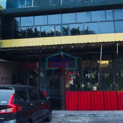 Disewakan ruko tiga setengah lantai di kota surabaya