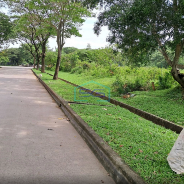 Dijual Cepat Tanah Kavling Industri Delta Silicon Cikarang Luas Tanah 5951m2-3