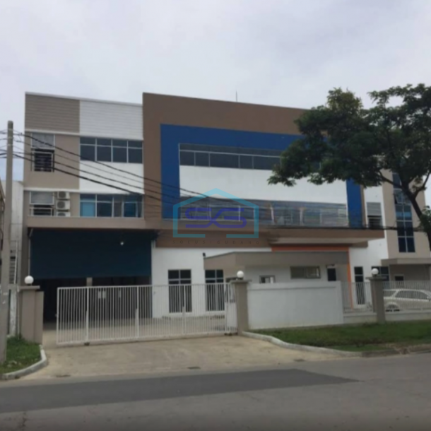 Disewakan Cepat Gudang Industri Delta Silicon Lippo Cikarang LB 1810m2-1