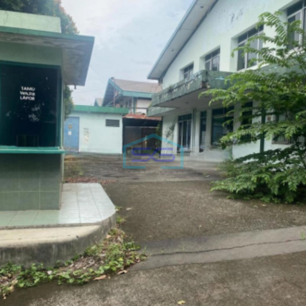 Disewakan Gudang Industri Delta Silicon 1 Lippo Cikarang Bebas Banjir LB 1850m2-1