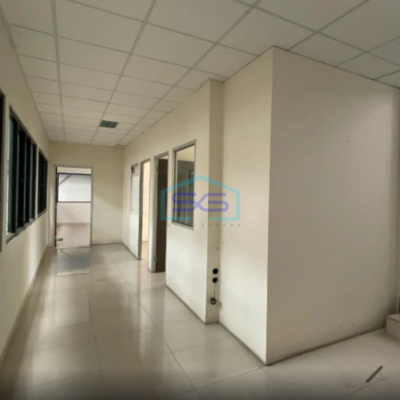 Disewakan Gudang Industri Delta Silicon Lippo Cikarang Luas Tanah 1991m2