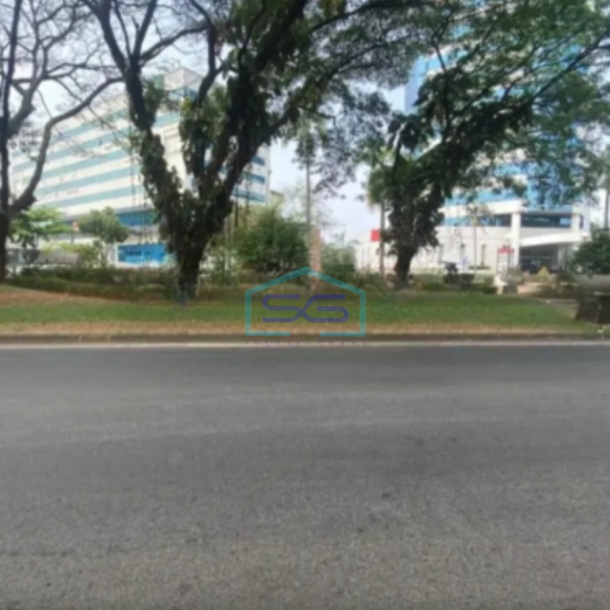 Dijual Cepat Tanah Komersial Jl Mh Thamrin Lippo Cikarang Luas Tanah  4003 m²-3