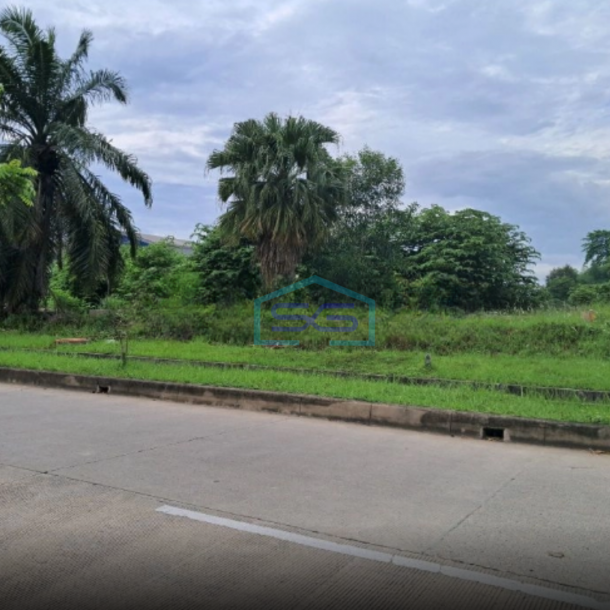 Di Jual Cepat Tanah Industri Jababeka Cikarang Jawa Barat Luas Tanah  19600 m²-1