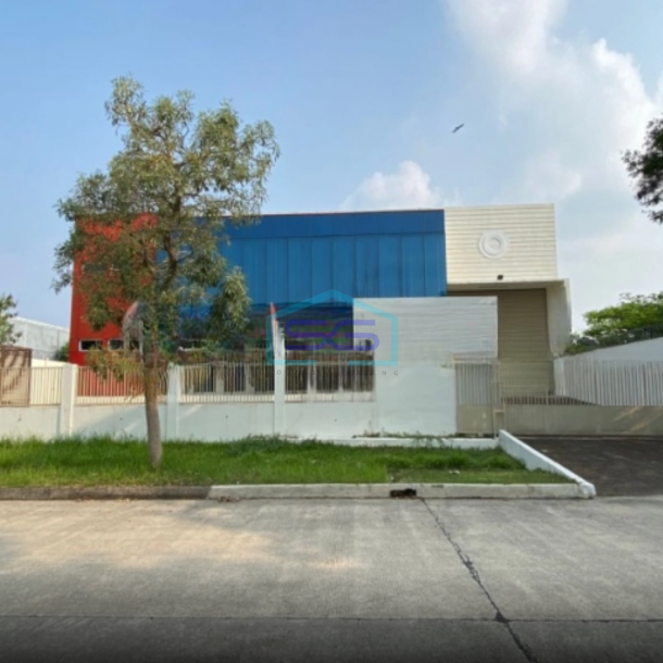 Dijual Cepat Gudang Industri Delta Silicon Lippo Cikarang Jawa Barat Luas Bangunan  1040 m²-1