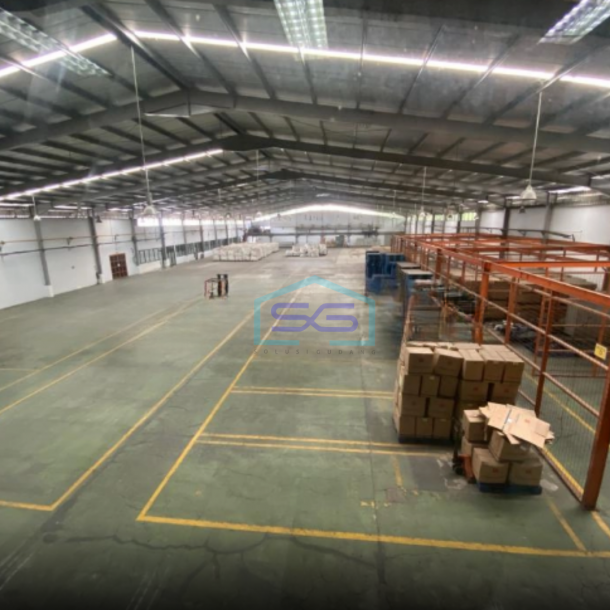 Disewakan Gudang Listrik Pln Delta Silicon Lippo Cikarang Jawa Barat Luas Bangunan  3310 m²-3