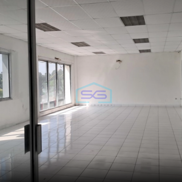 Dijual Cepat Gudang Bagus Kawasan Delta Silicon Cikarang Luas Bangunan  1200 m²-2