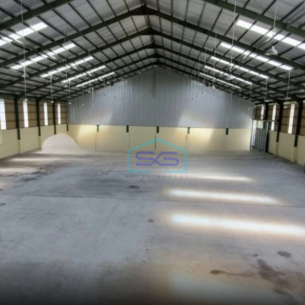 Disewakan Gudang Bagus Delta Silicon Lippo Cikarang Jawa Barat Luas Bangunan  2400 m²-3