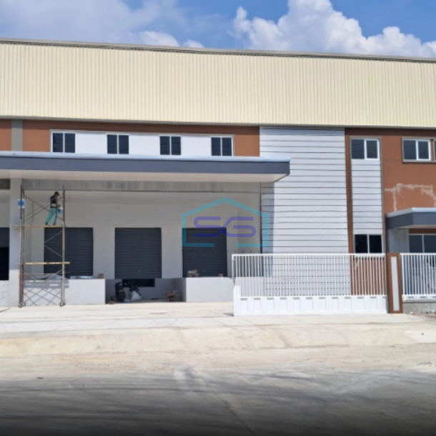Disewakan Gudang Baru Setrategis Delta Silicon Lippo Cikarang Jawa Barat Luas Bangunan  3058 m²-1