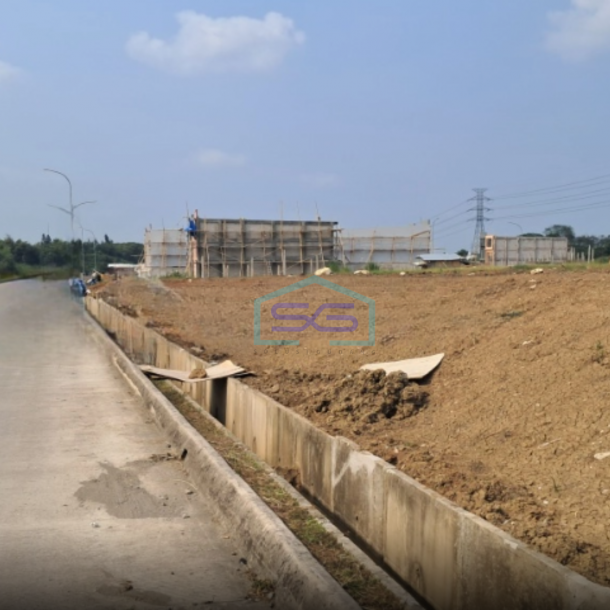 Dijual Cepat Tanah Industri Siap Bangun Karawang Barat Luas Tanah  7832 m²-1