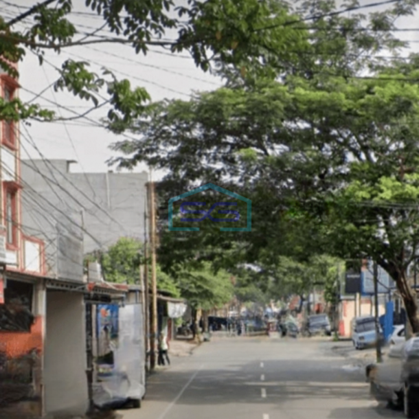 Disewakan Ruko 3 Lantai di Karawaci Tangerang Luas Tanah 122 m²-1