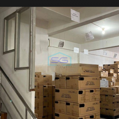 Dijual Ruko Ada Lift Barang Luas Bangunan 408 m² di Jembatan Lima Jakarta Barat-3