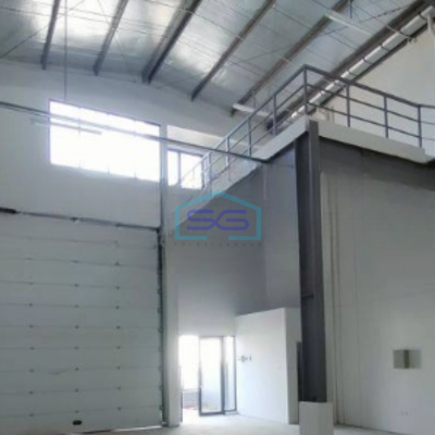 Dijual Gudang Sangat Strategis di BSD Tangerang Luas Tanah 180 m²