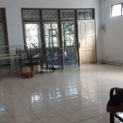 Dijual Ruko di Mt Haryono Semarang LB 420m2 Bangunan 3 Lantai