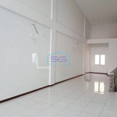 Dijual Ruko Siap Pakai di Bizzpark Madukoro Semarang LB 195m2