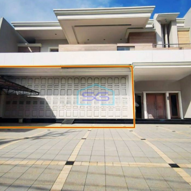 Disewakan Ruko Siap Pakai di Gajahmada Semarang Luas 360m2-1