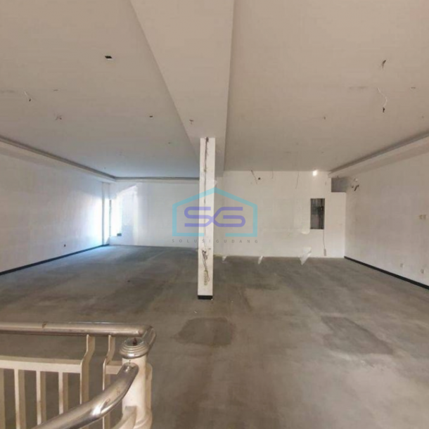 Disewakan Ruko di Thamrin Semarang LB 420m2 Siap Huni Strategis-2