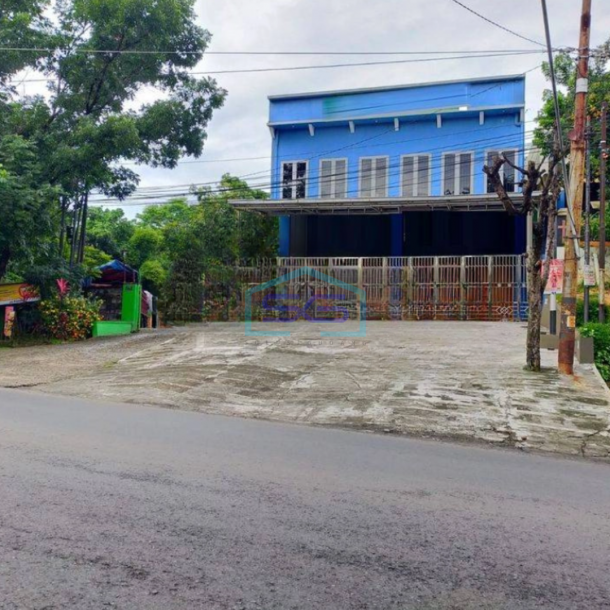 Disewakan Ruko Siap Pakai di Daerah Simongan Semarang LB 500m2 Strategis-1