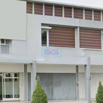 Disewakan Ruko Siap Pakai di Emerald Green Bsb Semarang LB 178m2 Bebas Banjir