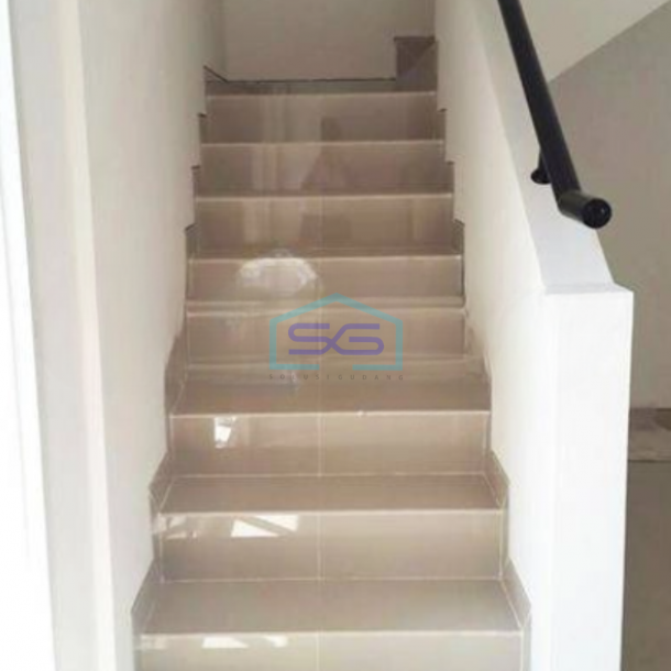 Disewakan Ruko Siap Pakai di Emerald Green Bsb Semarang LB 178m2 Bebas Banjir-2