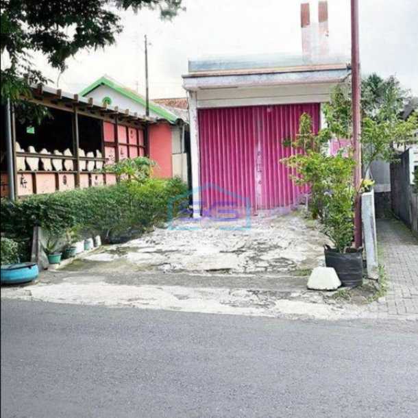 Disewakan Ruko di Untung Suropati Semarang Luas 100m2-1