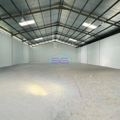 Disewakan Gudang Bagus, Ada Loading Dock di KIC Gatot Subroto, Semarang-3