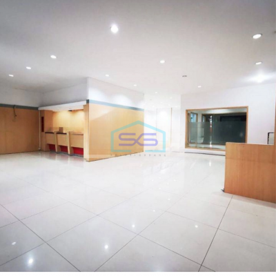 Disewakan Ruang Usaha Tengah Kota di Gajahmada Semarang LB 970m2 Siap Pakai