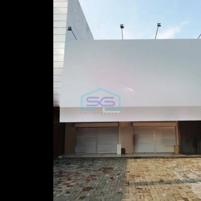 Disewakan Ruang Usaha di Pandanaran Semarang LT 774m2 Akses Jalan Lebar