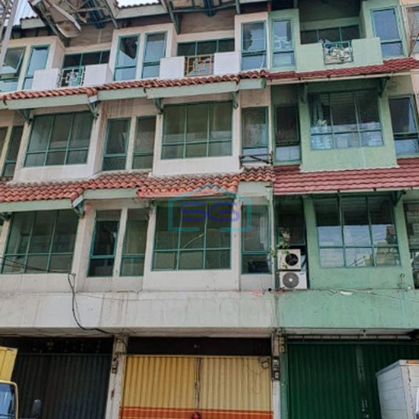 Dijual Ruko 4,5 Lantai di Komplek Mangga Dua Jakarta Barat LB 240m2-1
