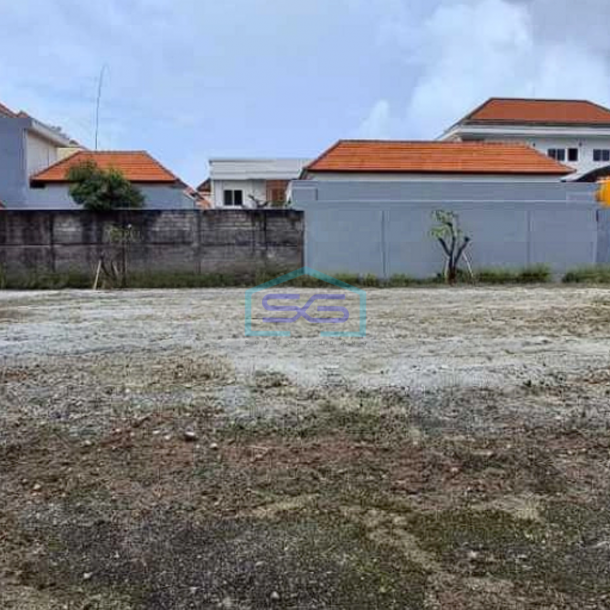 Dijual Tanah Komersi Seminyak Badung Bali Luas Tanah 1620m2-1