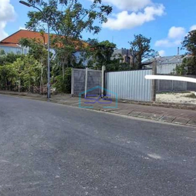 Dijual Tanah Strategis Dan Murah Dewi Sri Kuta Badung Bali LT 1600m2