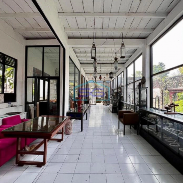 Disewakan Ruang Usaha Bangunan Permanen Kerobokan Kelod Bali Badung LB 650m2-4