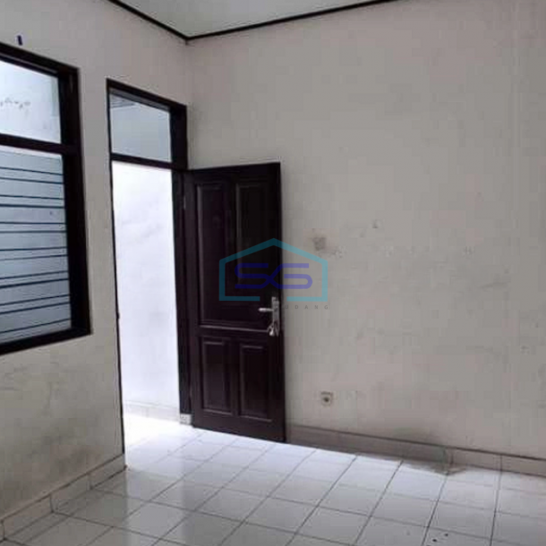 Disewakan Gudang Kantor Jalan Utama Gatsu Bali Luas Bangunan 700m2-2