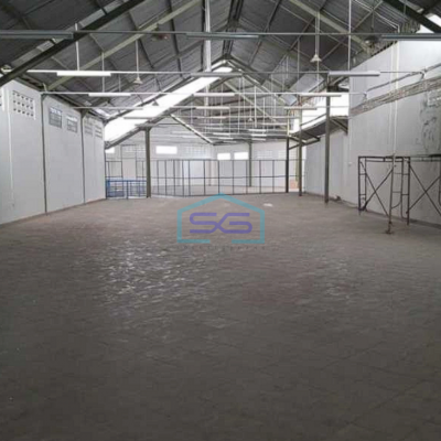 Disewakan Ruang Usaha Gedung Seminyak Bali Luas Bangunan 1700m2