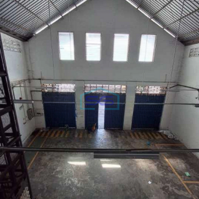 Disewakan Ruang Usaha Gedung Seminyak Bali Luas Bangunan 1700m2