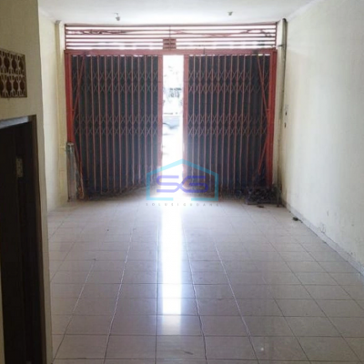 Dijual Ruko Strategis di Sunset Road Seminyak Badung Bali LB 100m2