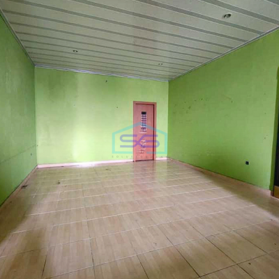 Disewakan Kantor Ruang Usaha 3 Lantai di Pusat Denpasar Bali LB 1000m2