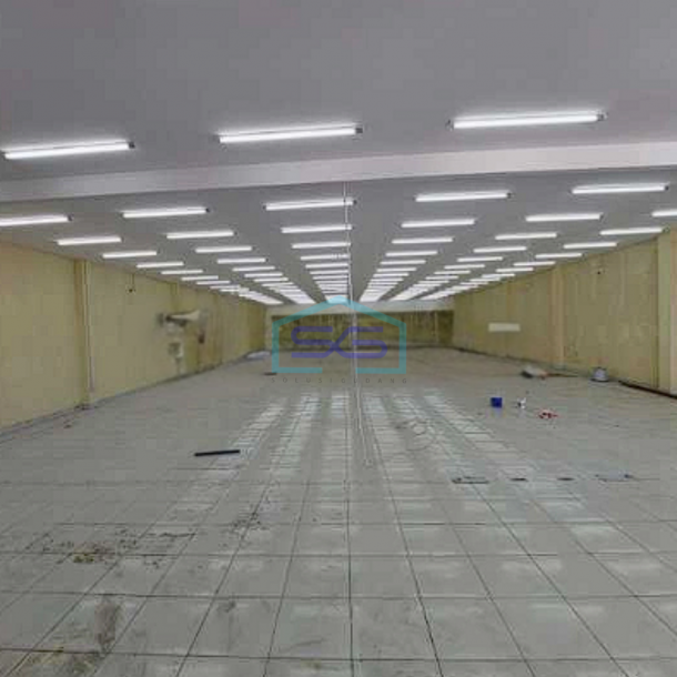 Disewakan Roko dan Ruang Usaha Super Luas di Renon Denpasar Bali  LT 550m2-3